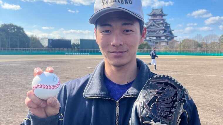 花園大・藤原投手写真.JPG
