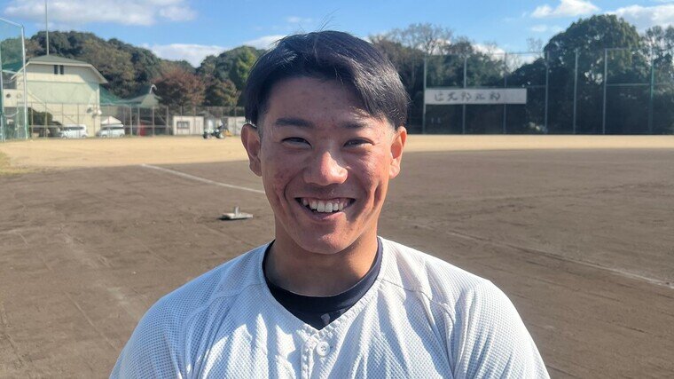 近畿大学・勝田選手笑顔バストショット.JPG