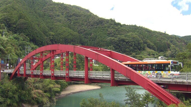『日本一長い路線バス』片道６時間半の旅...なぜ乗車？「家族旅行中に１人で別行動」「歩き旅を断念したところ偶然見つけて」出発地点～終点を≪定点観測≫ | 特集 | MBSニュース
