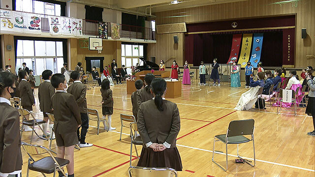 ソンセンニムと子どもたち～御幸森小学校　半年間の記録～