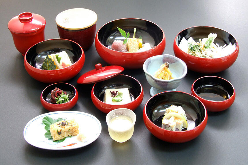 泉仙の精進鉄鉢料理