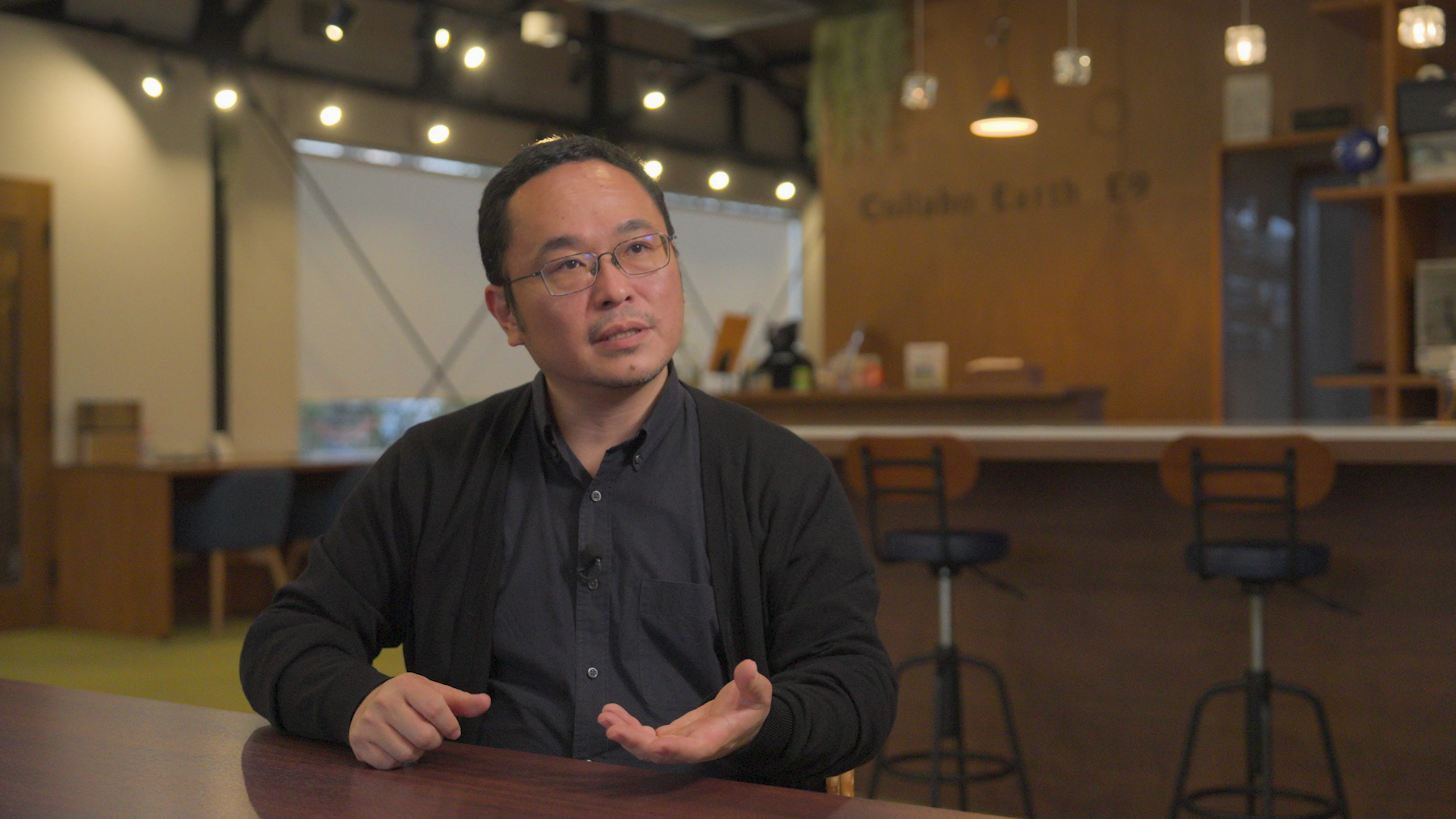 「THEATRE E9 KYOTO」芸術監督・あごうさとし