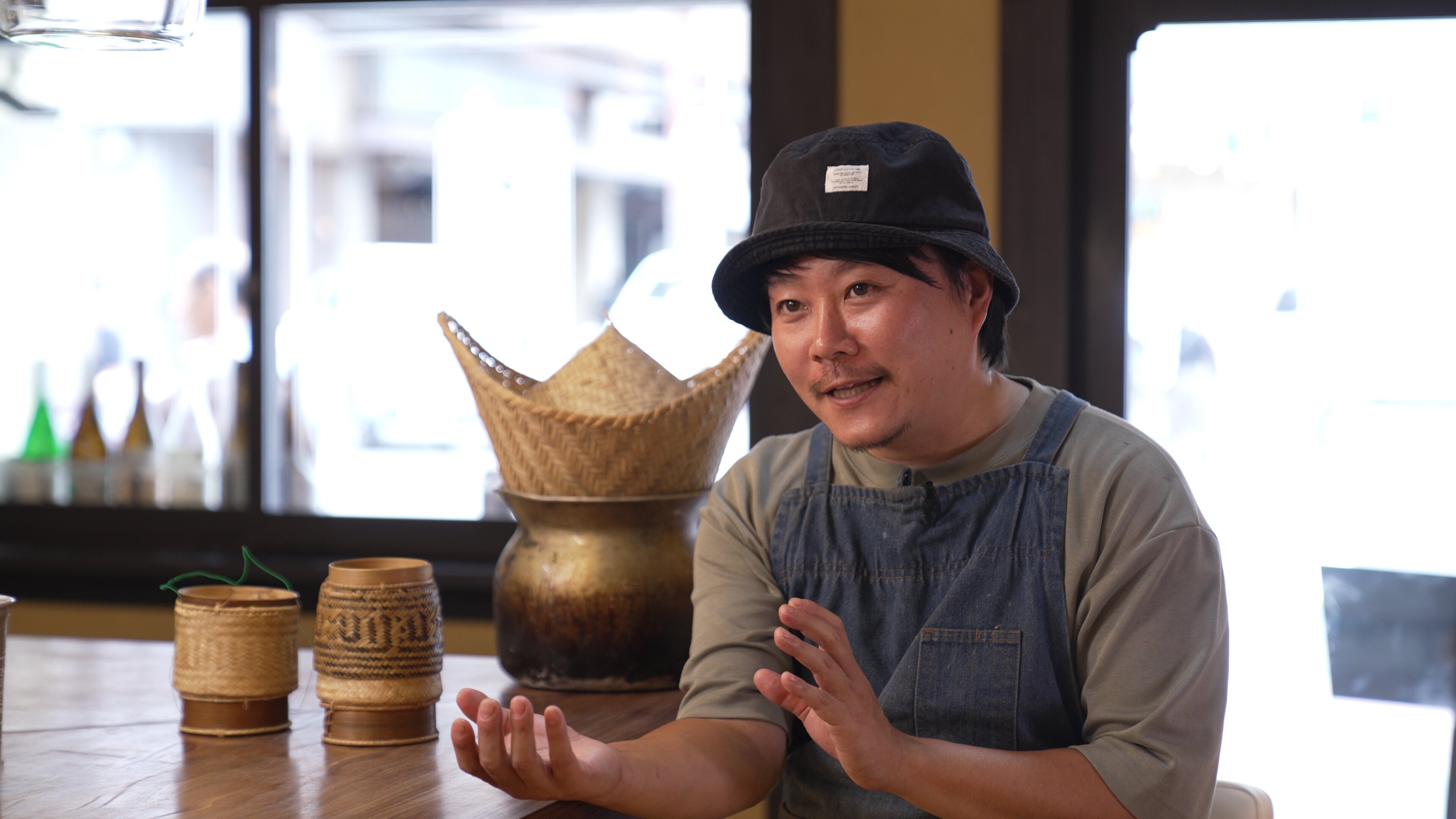 ラオス料理人・小松聖児