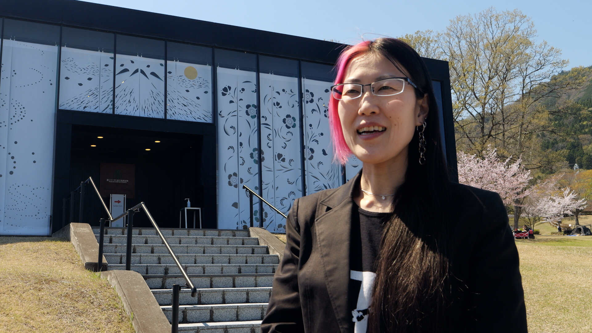 切り絵作家・望月めぐみ｜テレビ番組 | 京都知新 | MBS 毎日放送