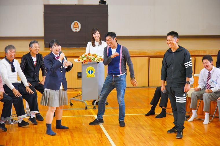 先生が好きすぎる 女子高生禁断の告白にさんまも仰天 エンタメmbs Mbsコラム