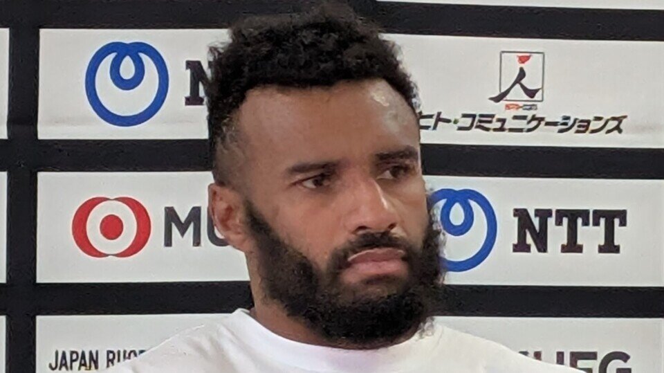 【ラグビーリーグワン】花園近鉄ライナーズが三重ホンダヒートとの運命かけた一戦へ！！クエイド・クーパー選手、ウィル・ゲニア選手のレジェンドハーフ団が率いる最後の試合「チームメイトを信じる力」は結実するのか？